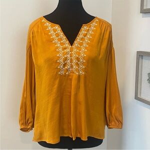 Never Worn! Anthropologie Dolan Golden Embroidered Blouse